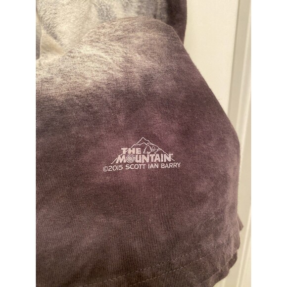 The Mountain Graphic Tee Size XL White Wolf Lookout Nature Black Tie Dye 2015 - Picture 6 of 7